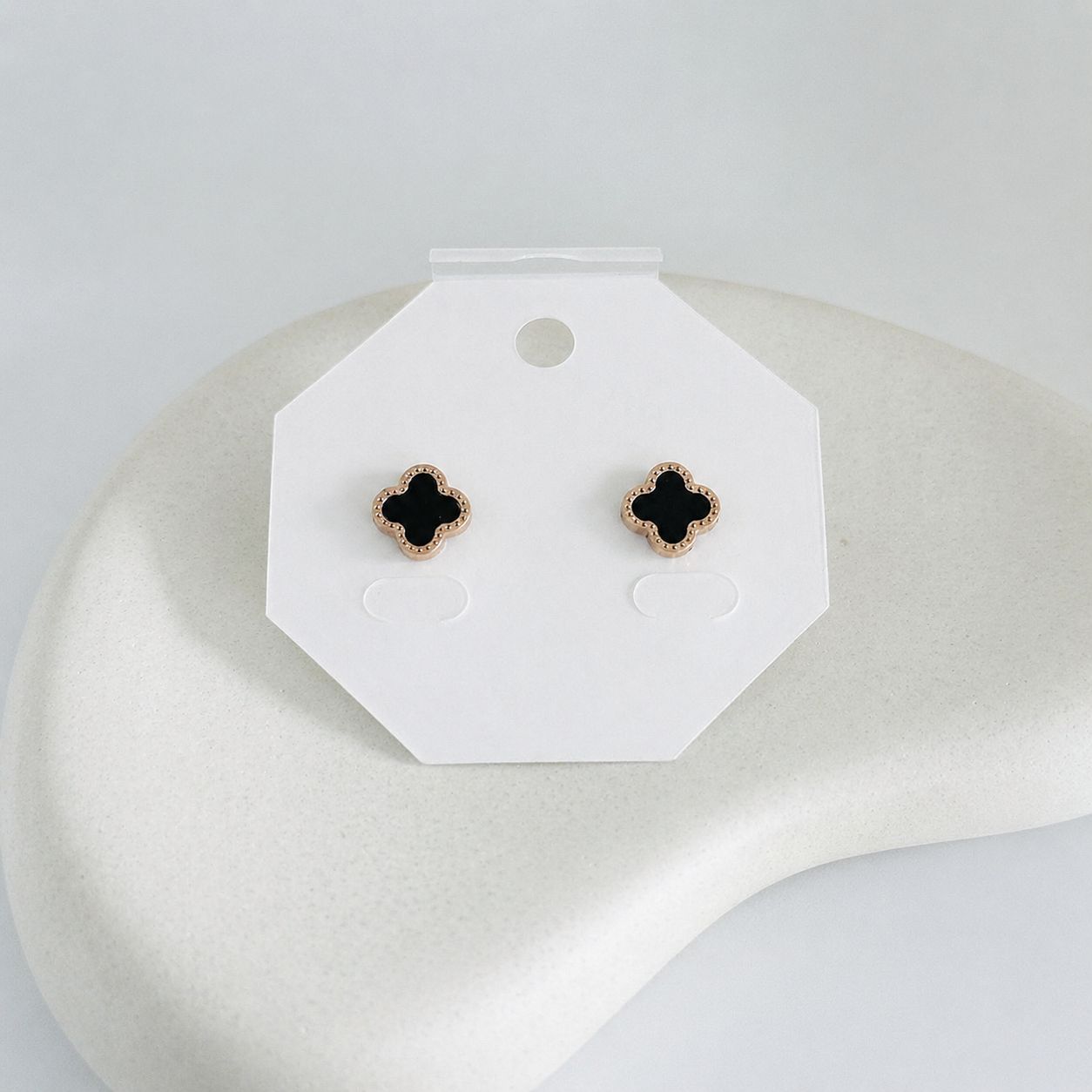 Clover Rosegold Stud Earrings