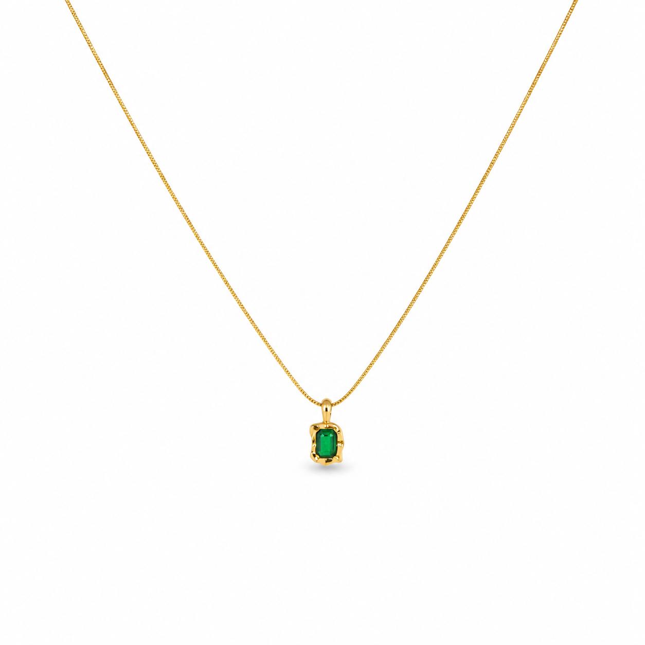 Green Stone Gold Necklace