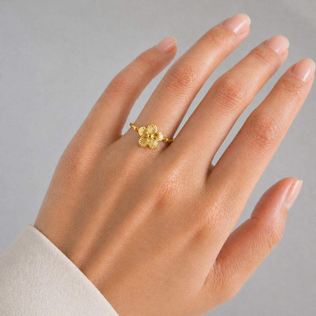 Flower Gold Ring (Adjustable Size)