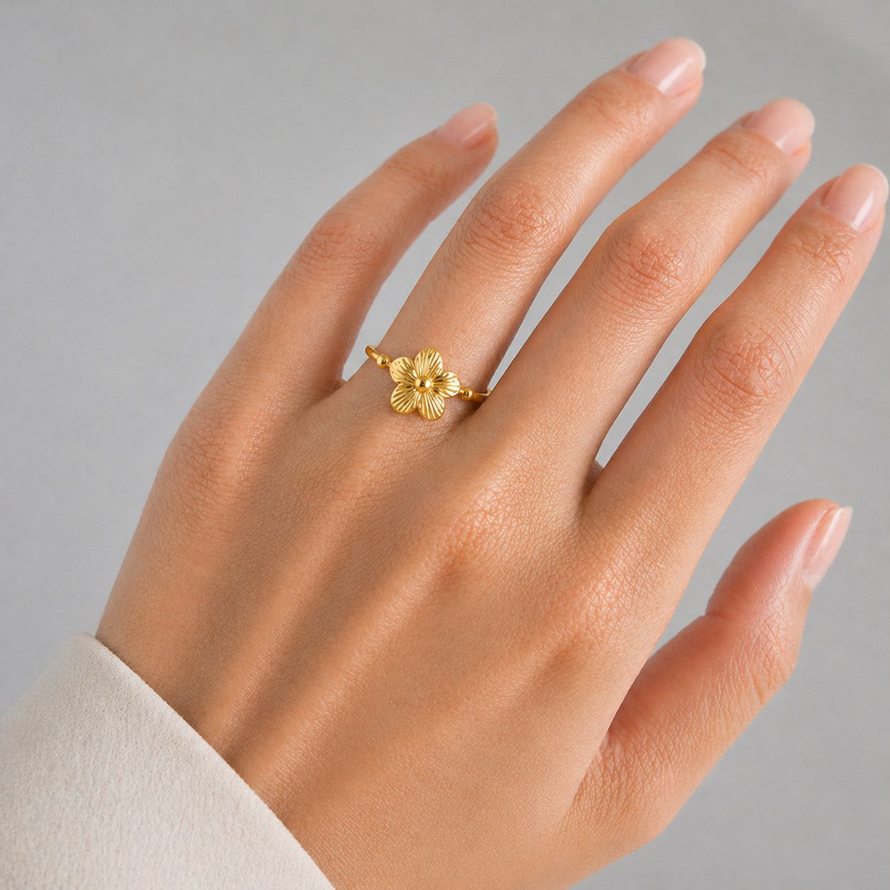 Flower Gold Ring (Adjustable Size)