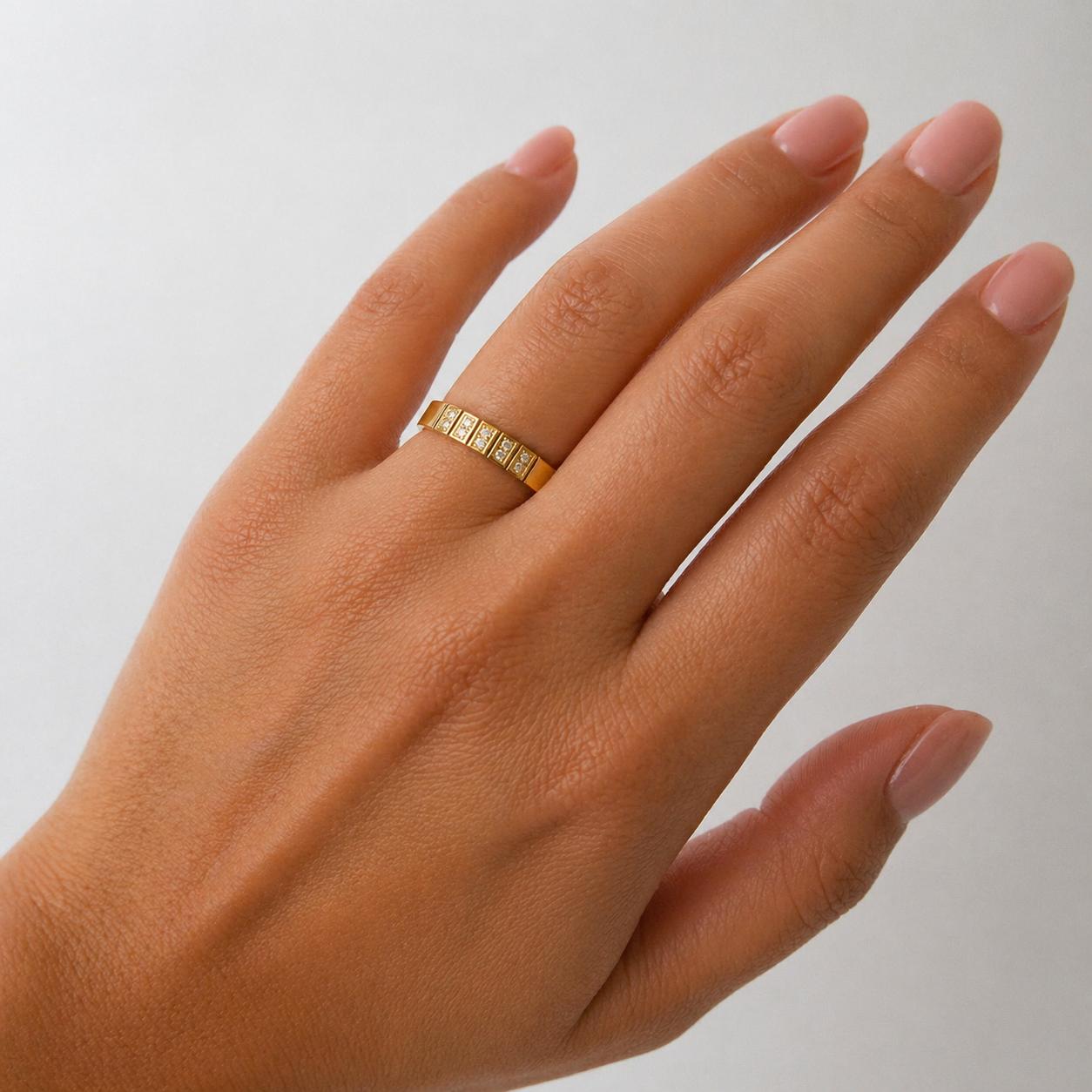 Lusie Stone Gold Ring